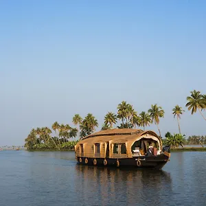 Botel Xandari Riverscapes